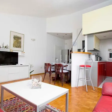 Apartments Besker Makarska Exterior photo
