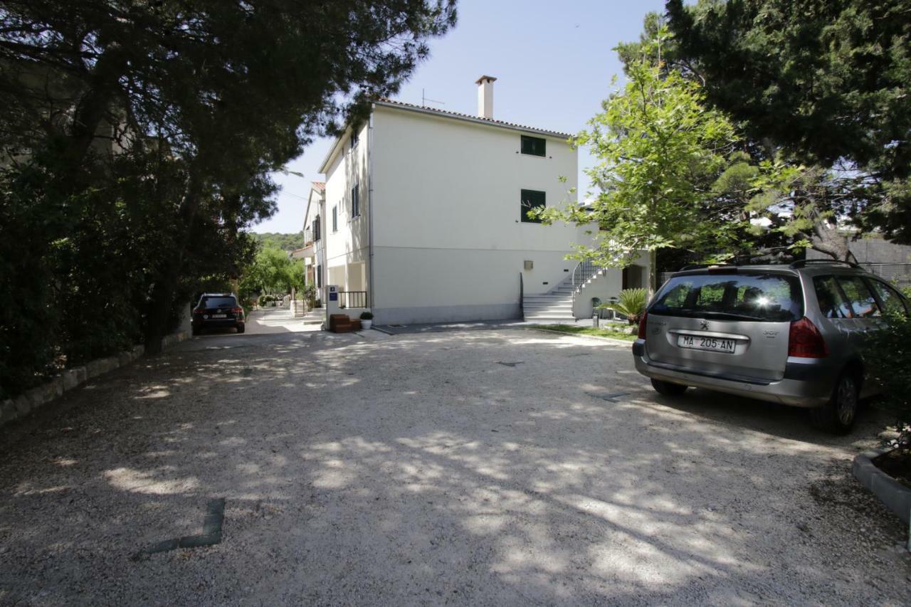 Besker Apartment Makarska