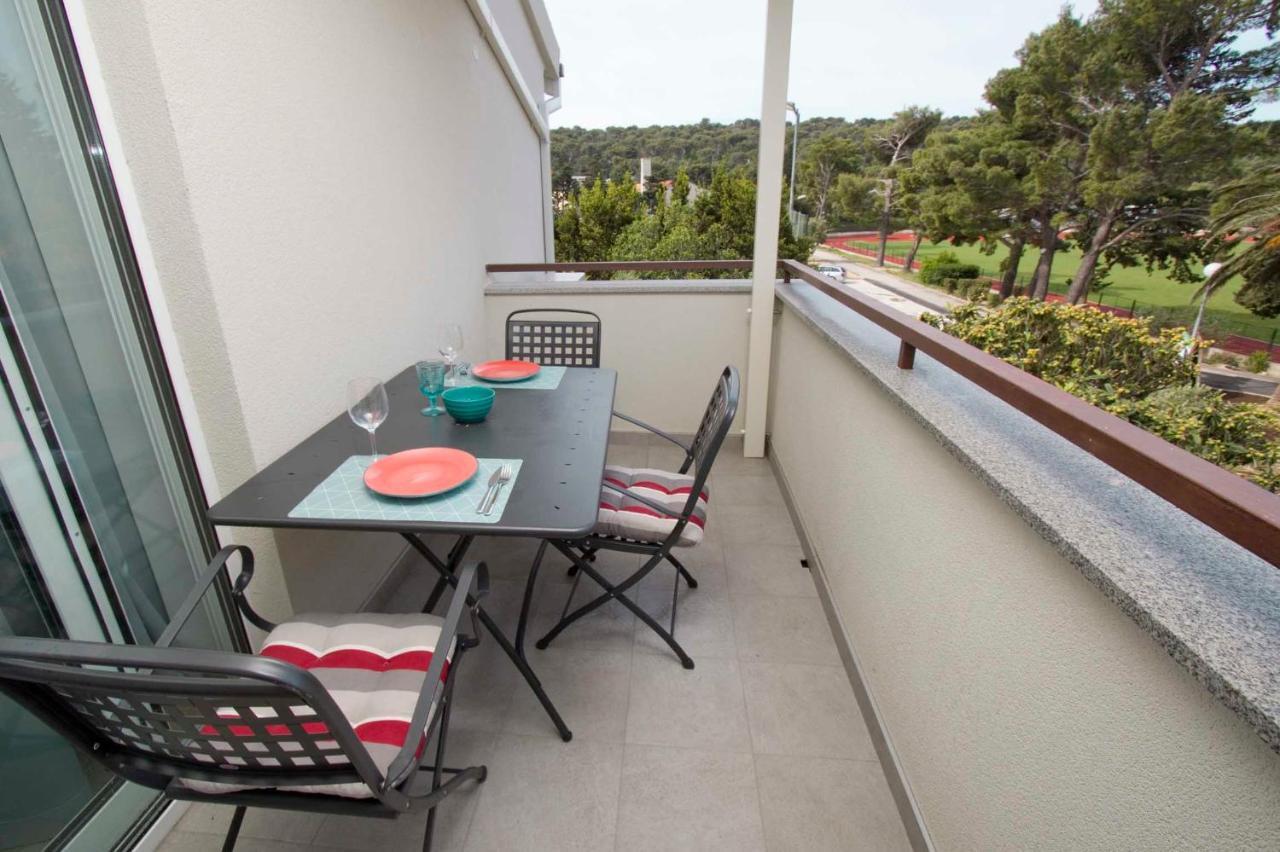 Apartment Besker *